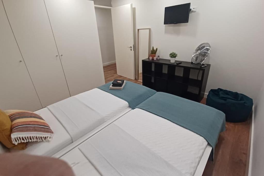 A H - Apartment Oporto Downtown Eksteriør billede